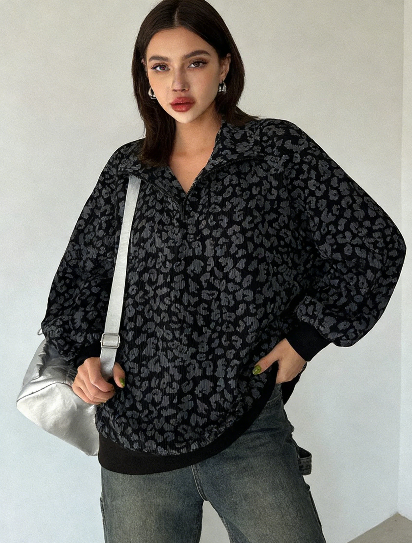 Women's Pullover Hoodie, Comfortable and Stylish for Fall and Winter, Versatile Essential Fashion Item