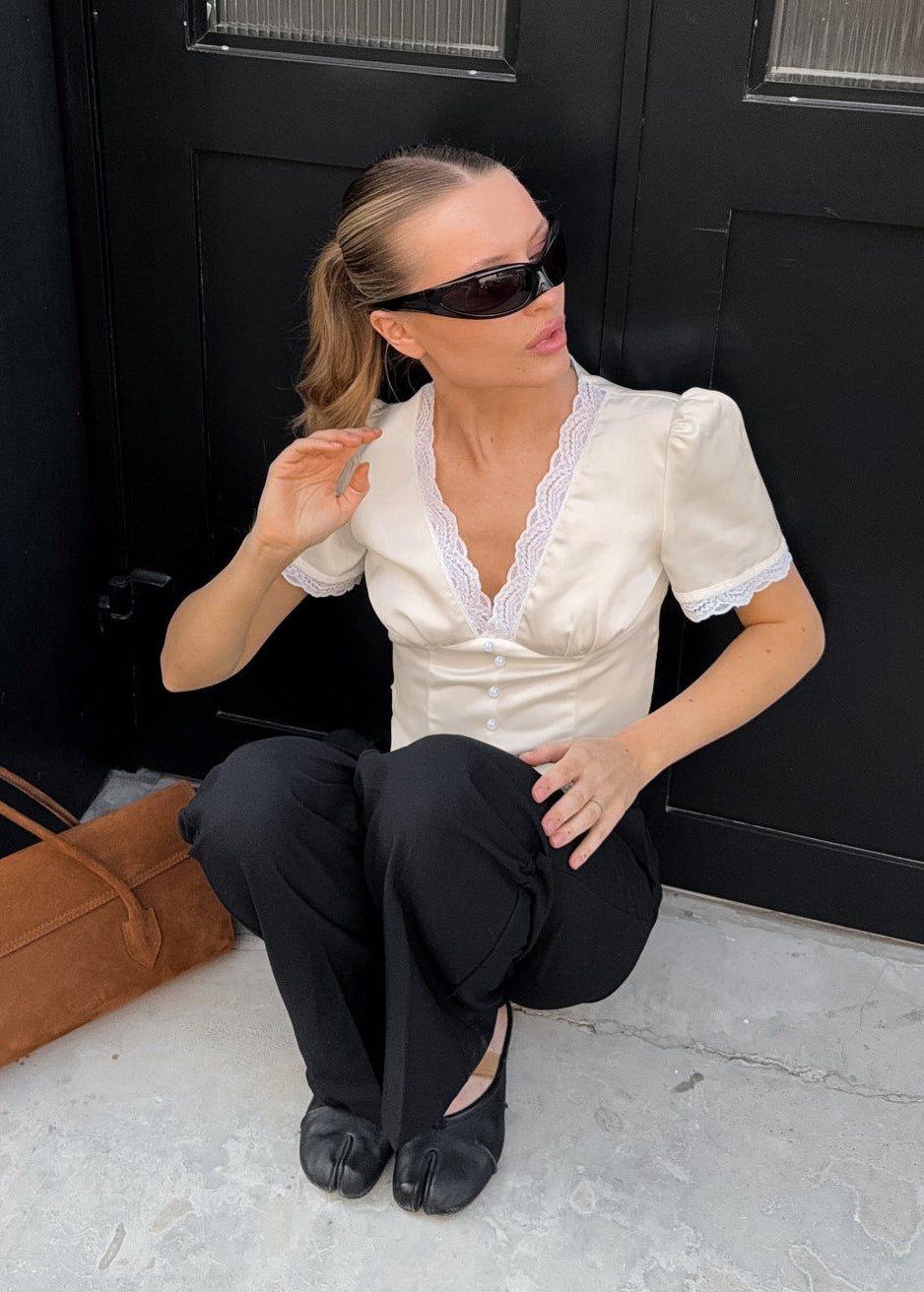 New Summer French V-Neck Lace Trim Top