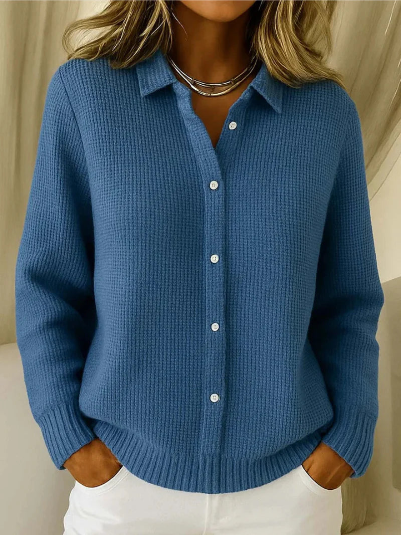 Knitted cardigan with fine texture